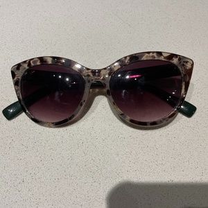 Tortoise Shell Glasses